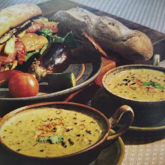 IN THE KITCHEN WITH ROSIE OPERAH'S FAVOIRTE RECIPES - Picture 4 of 7